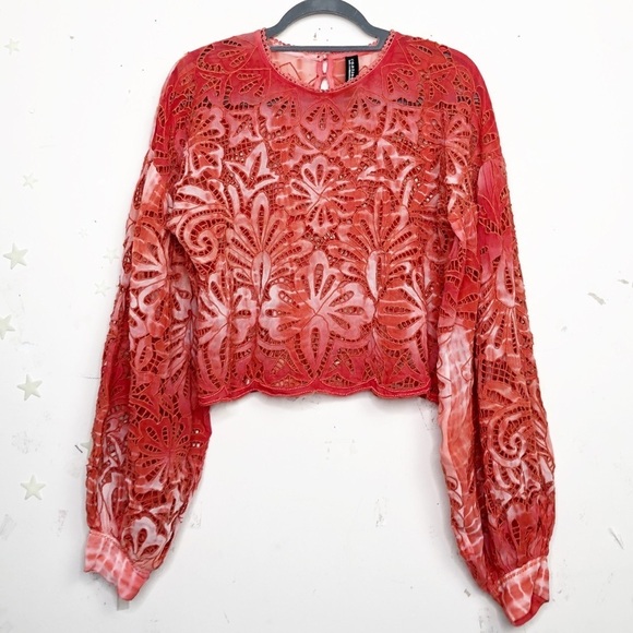 CONTINUUM Orange open eyelet balloon sleeve blouse - Picture 14 of 16